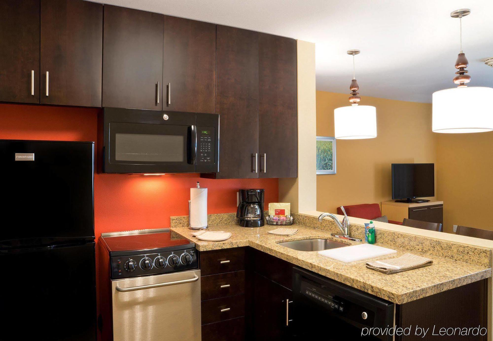 Towneplace Suites By Marriott Dodge City Εξωτερικό φωτογραφία